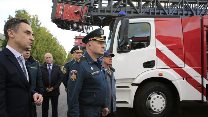 Глава МЧС Александр Куренков