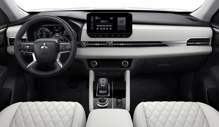 Салон Mitsubishi Outlander для Китая