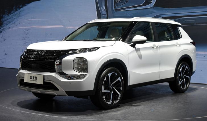 Новый Mitsubishi Outlander дебютировал в Китае