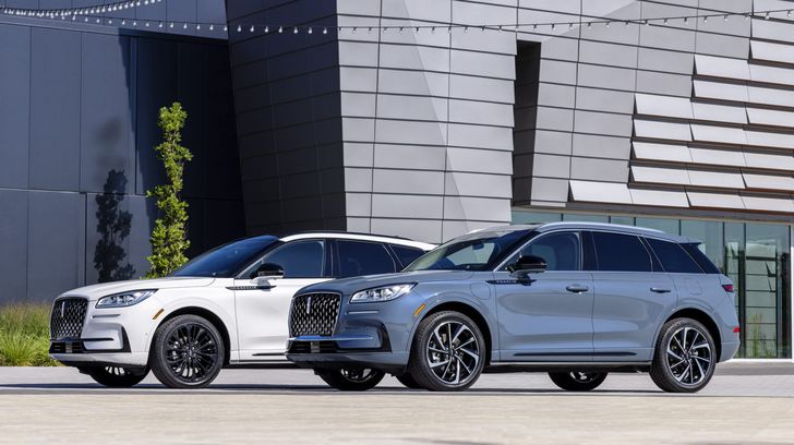 Обновленный кроссовер Lincoln Corsair с продвинутым автопилотом представлен официально