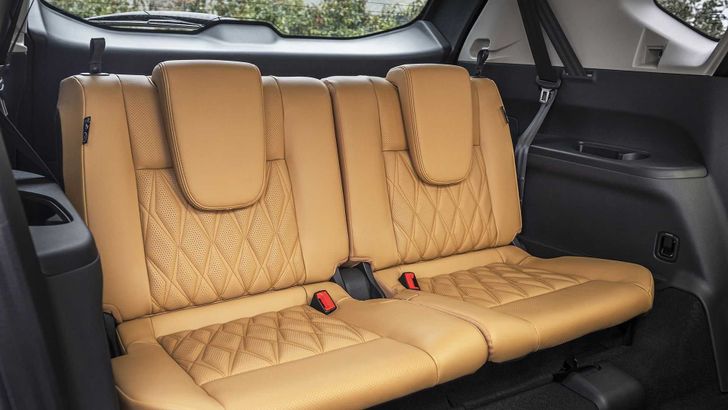 Салон нового Nissan X-Trail для Европы