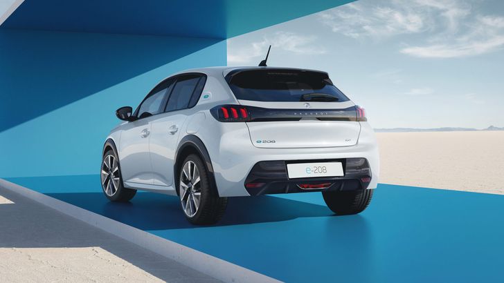 Peugeot e-208