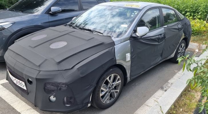 Прототип нового Hyundai Solaris