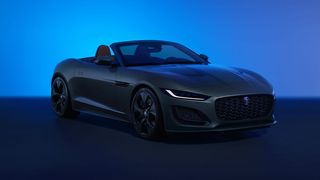 Юбилейная версия Jaguar F-Type