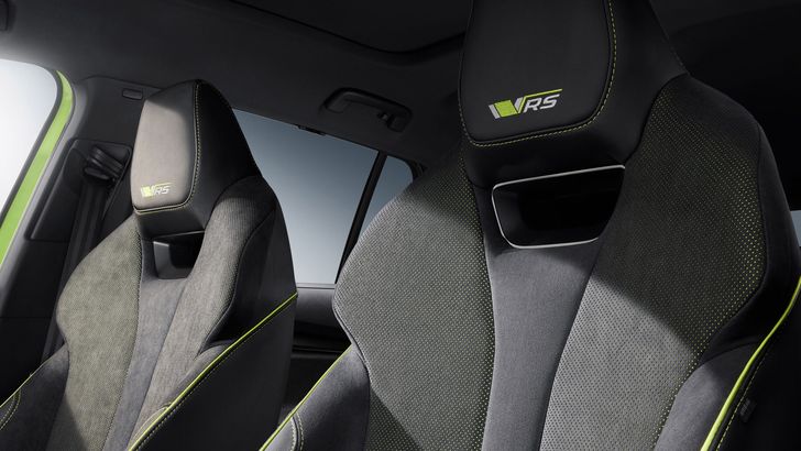 Интерьер Skoda Enyaq RS iV