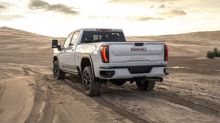 Экстерьер GMC Sierra HD 2024