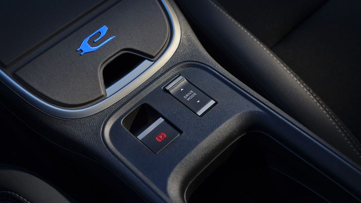 Интерьер Jeep Avenger