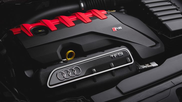 Двигатель Audi RS Q3 Sportback edition 10 years