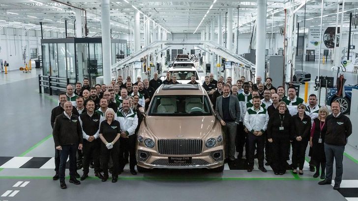 Производство Bentley Bentayga EWB