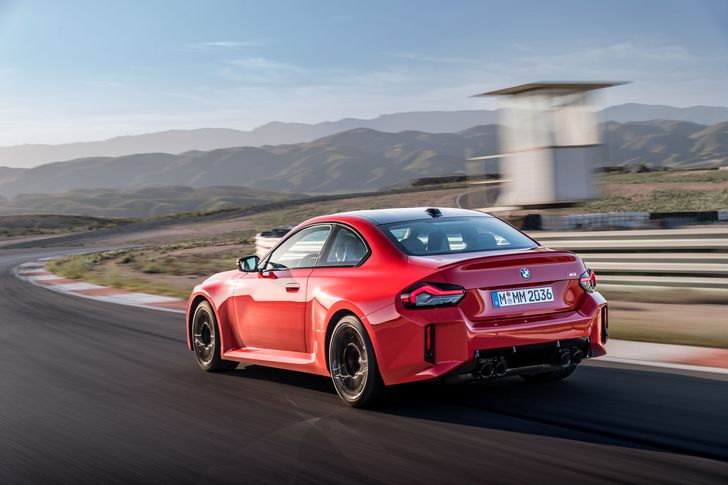 Экстерьер BMW M2