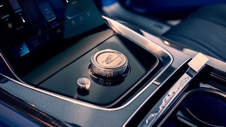 Интерьер Cadillac Celestiq