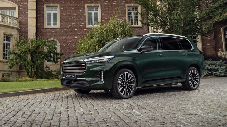 Объявлена российская цена на самую дорогую версию кроссовера Exeed VX