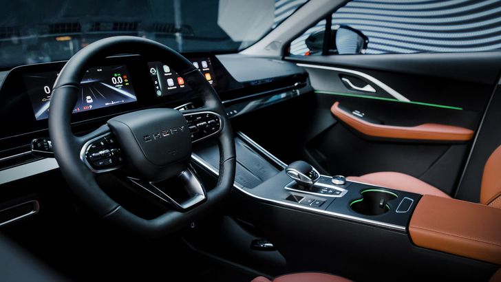 Интерьер Omoda C5