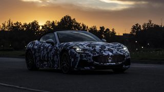 Прототип Maserati GranCabrio в камуфляже