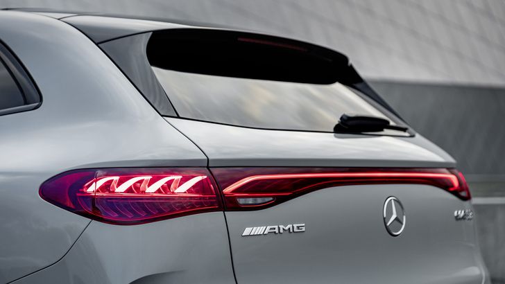 Экстерьер Mercedes-AMG EQE SUV