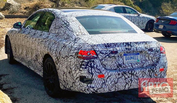 Прототип нового Mercedes-Benz E-Class