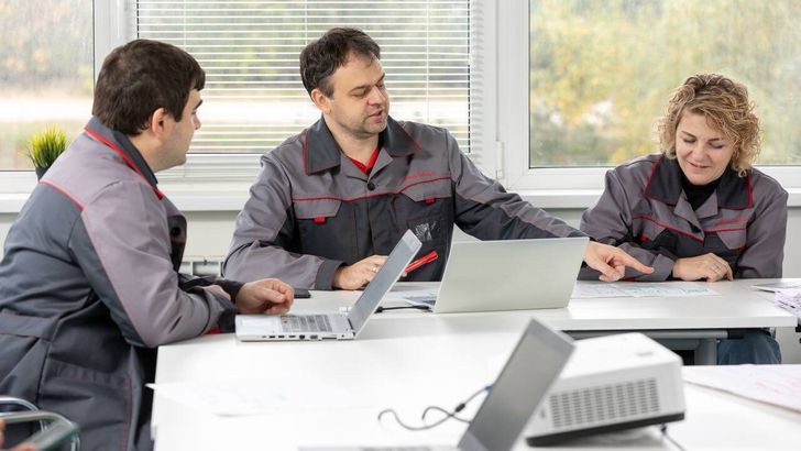 Обучение сотрудников «Москвича»