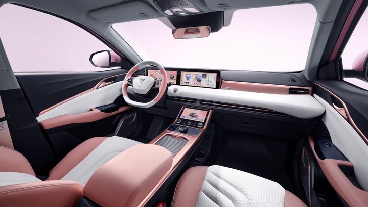 Интерьер Neta U-II