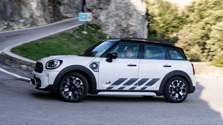 Экстерьер MINI Cooper SE Countryman ALL4 Untamed Edition