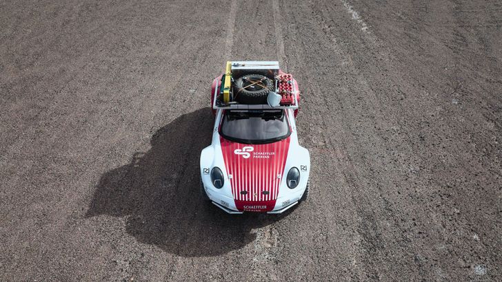 Внедорожная модификация Porsche 911