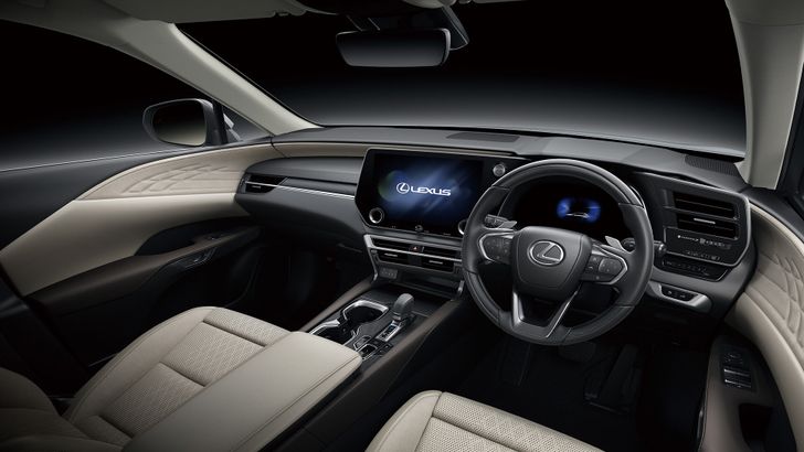 Интерьер Lexus RX