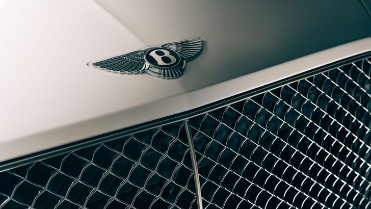 Экстерьер Bentley Bentayga Odyssean Edition