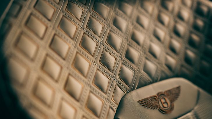 Интерьер Bentley Bentayga Odyssean Edition