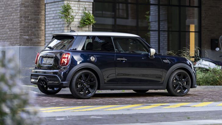Mini Cooper S Resolute Edition Enigmatic Black