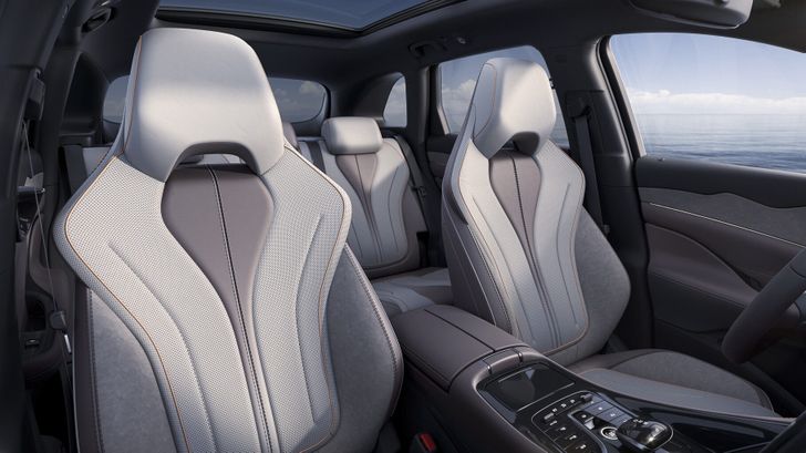 Интерьер BYD Frigate 07