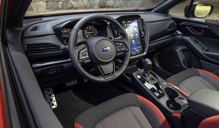 Интерьер Subaru Impreza