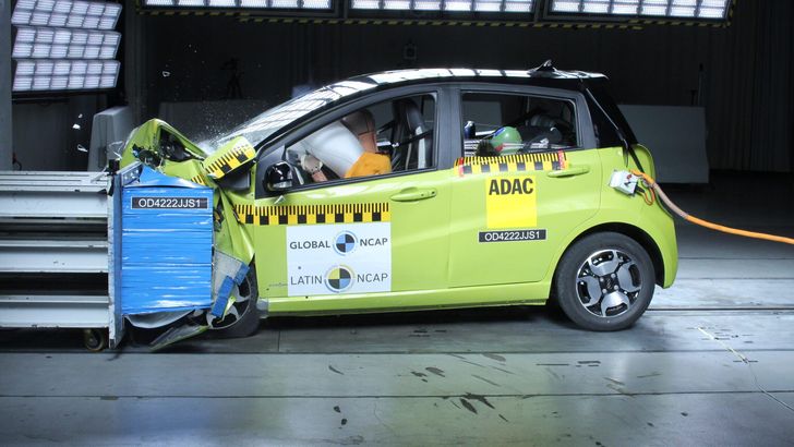 Краш-тест JAC E10x