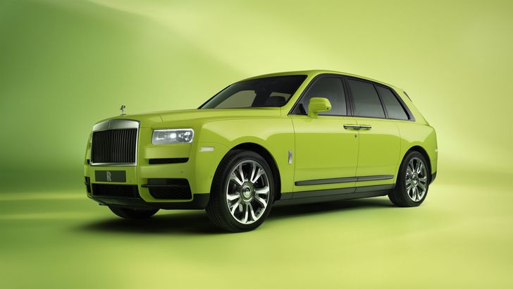 Внедорожник Rolls-Royce Cullinan получил две дизайнерские спецверсии Inspired by Fashion