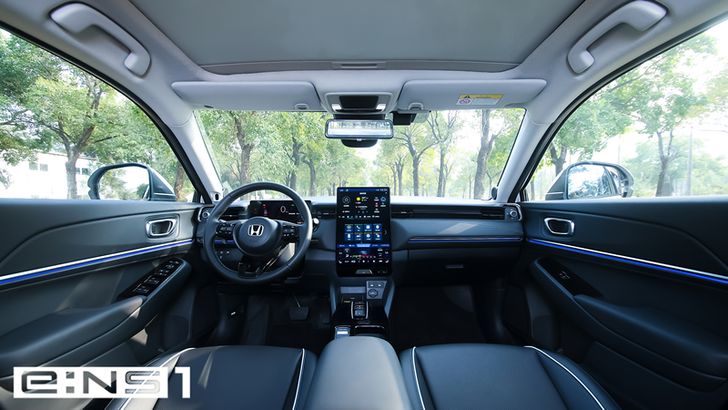 Интерьер Honda e:NS1