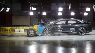 Краш-тест Lucid Air