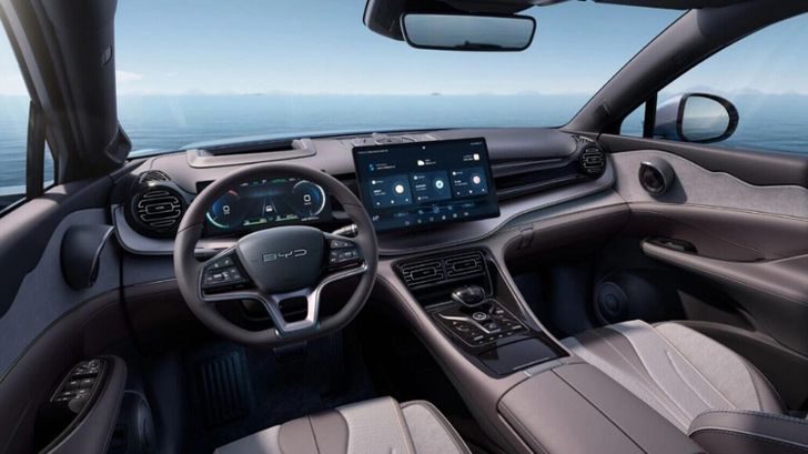 Интерьер Frigate 07