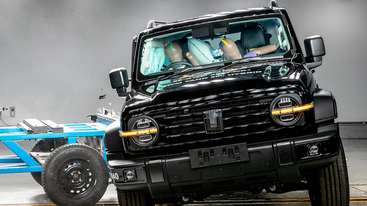 Краш-тест Tank 300