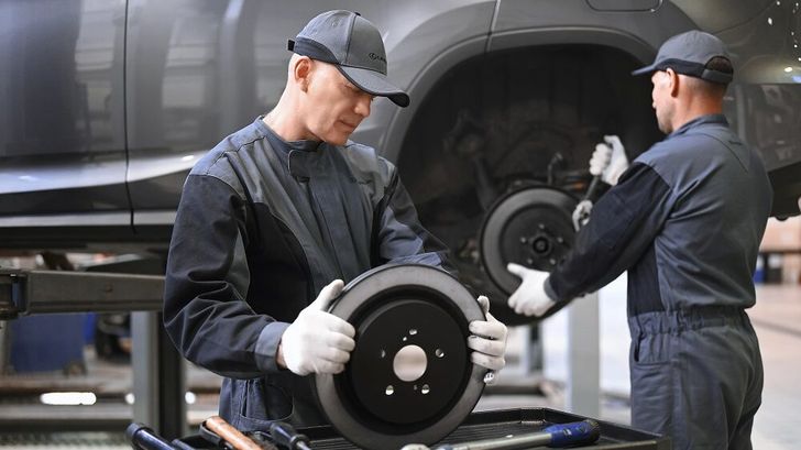 Названы основные причины, из-за которых автомобиль может дергаться на ходу