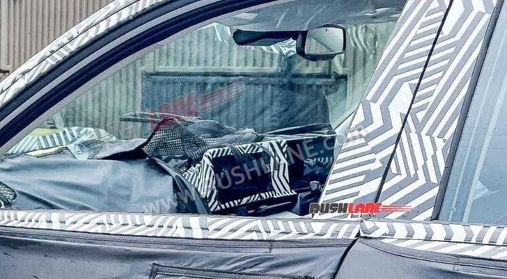 Салон нового Hyundai Solaris