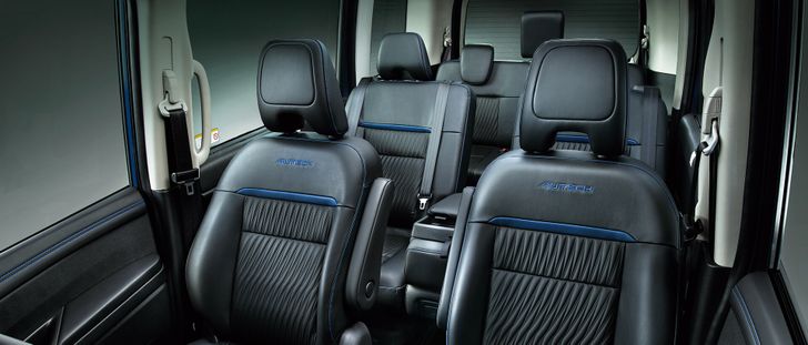 Салон Nissan Serena Autech