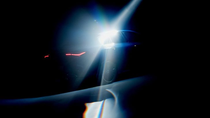 Обновленный Mercedes-Benz CLA показали на тизере. Премьера уже завтра