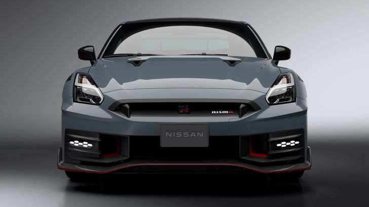 Экстерьер нового Nissan GT-R