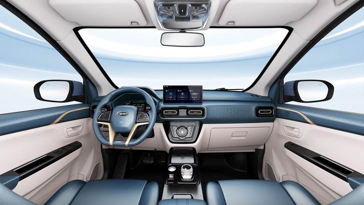 Интерьер SWM Big Tiger EDi