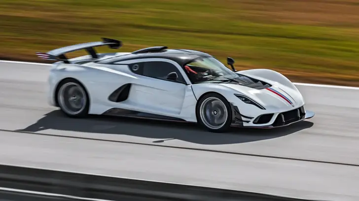 Venom F5 Revolution Coupe