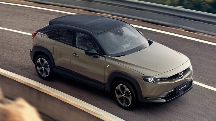 Компания Mazda представила кроссовер Mazda MX-30 e-Skyactiv R-EV с роторным мотором