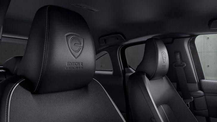 mx-30_e-skyactiv_r-ev_edition_r_int_headrest_l
