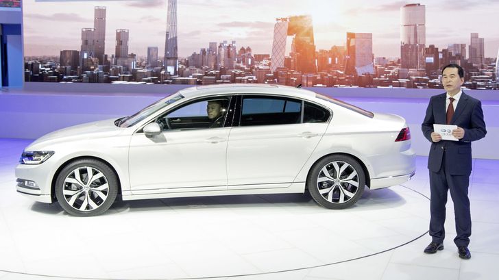 В России появилась китайская версия Volkswagen Passat: известен ценник