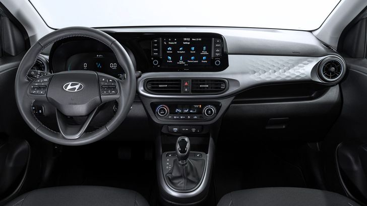 Интерьер Hyundai i10 N Line