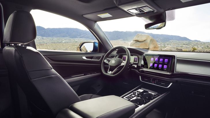 Салон Volkswagen Atlas Cross Sport 2024 модельного года