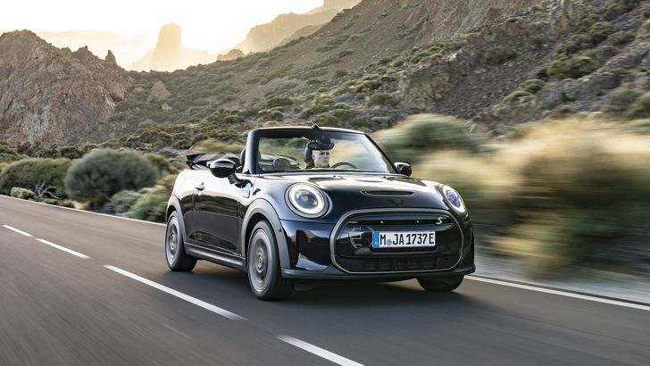 MINI Cooper SE Convertible
