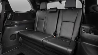 Интерьер Toyota Grand Highlander